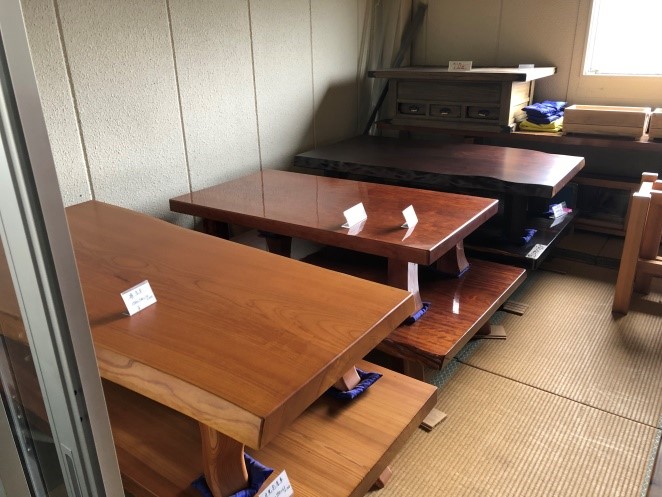 銘木店に行ってまいりました！ ～栃木支店～｜ニュース｜ひのきの家を